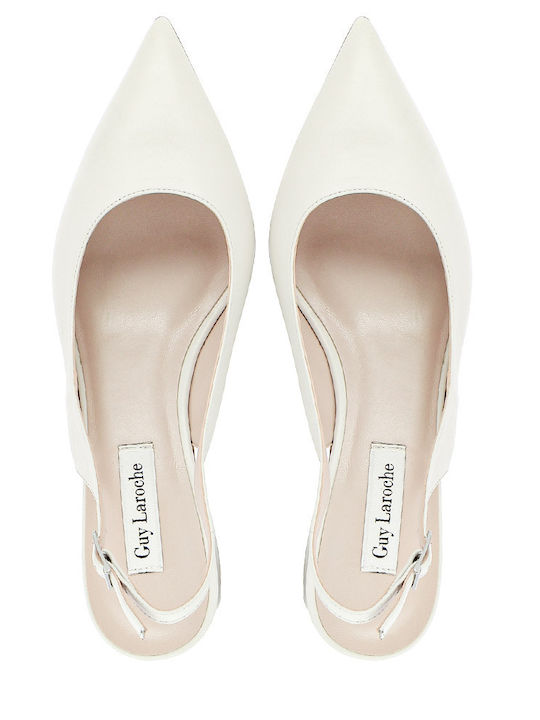 Leder Pumps mit mittelhohem Absatz Ecru