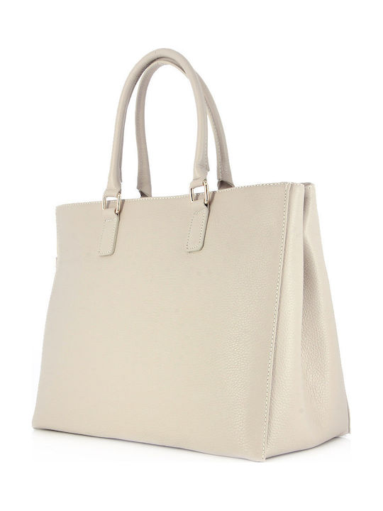 Guy Laroche