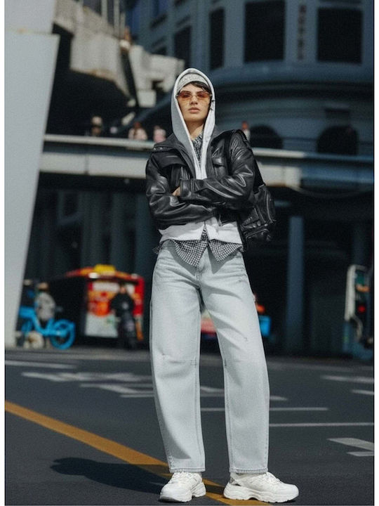 Women's Jean Pants in Loose Fit