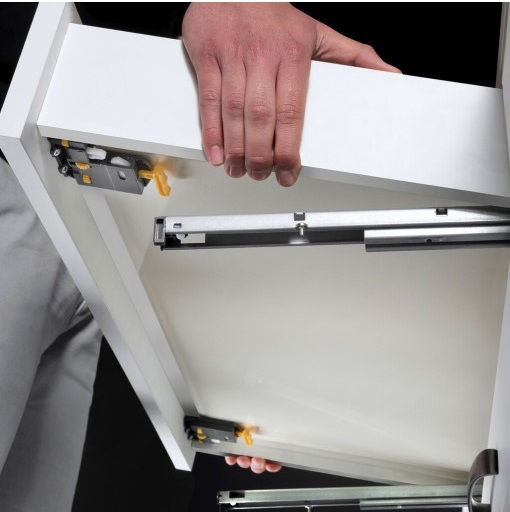 Emuca Hidden Drawer Guide Silver With Brakes 100% Opening Clips 490mm
