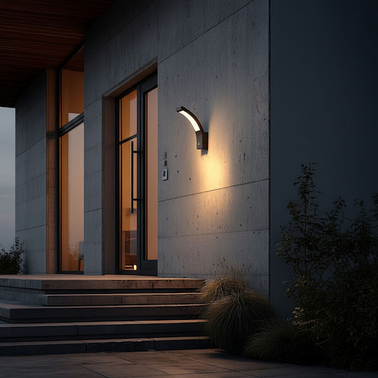 Maclean Energy Wall-Mounted Outdoor Light LED IP54 10W with Natural White Light