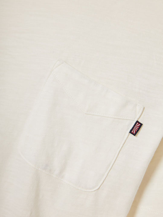 T-shirt White