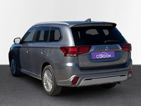 Mitsubishi Motors Outlander 2.4 PHEV Instyle Navi Plus Auto 4WD PHEV (Plug In) '20
