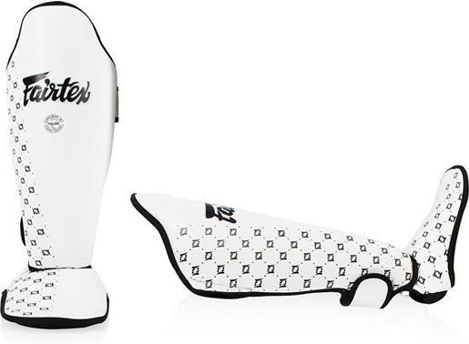 Fairtex Competition Предпазители На Подбедриците За Възрастни Бели