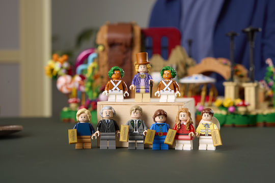 LEGO Ideas Willy Wonka & the Chocolate Factory За 18+ Години 2025 Бройки