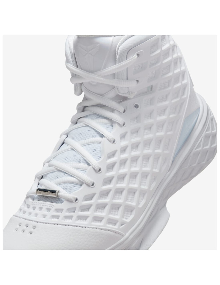 Nike Kobe 3 Protro HM4351-100 