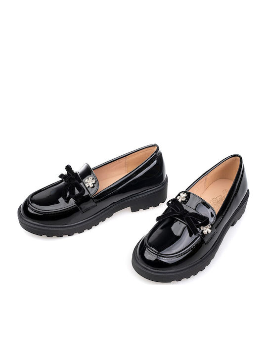 Kids Moccasins in Black Patent Leather