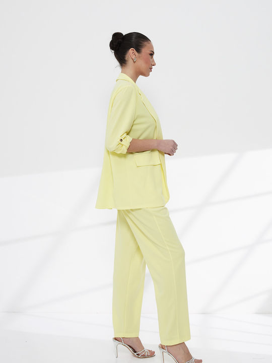 Women's Yellow Suit in Loose Fit