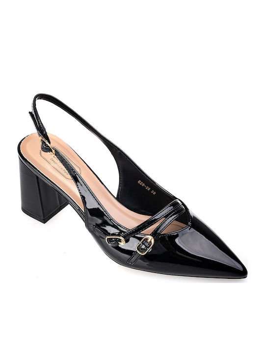 Pointed Toe Heels in Patent Leather with Stiletto Heel Black