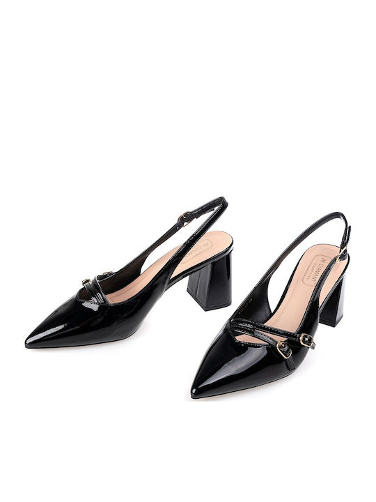 Pointed Toe Heels in Patent Leather with Stiletto Heel Black
