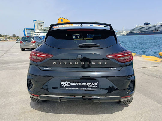 Motordrome Покривен спойлер от полиуретан Mitsubishi Renault