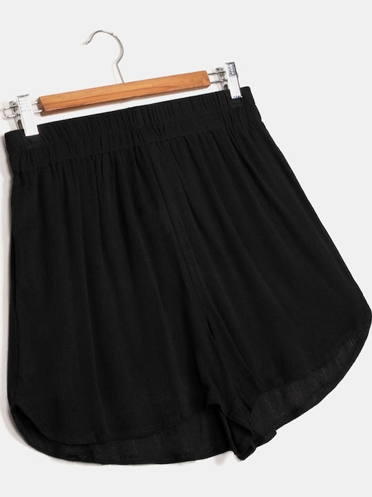 Women's Cream Shorts