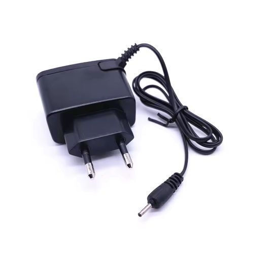 iSelf Charger with Built-in Cable Blacks (Nokia 3310)