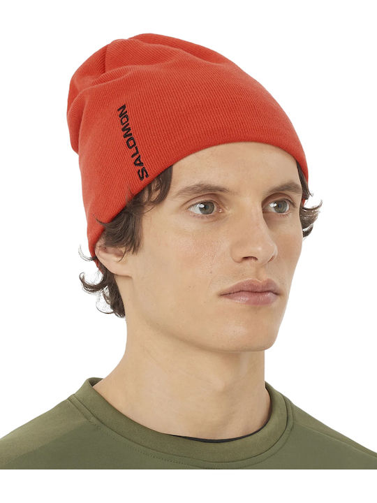 Beanie Men's Knitted Beanie in Burgundy Colour
