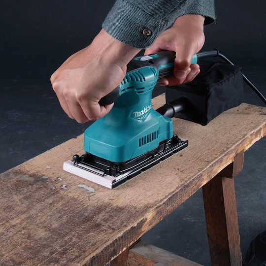 Makita M9203B Pulse Sander 190W with Suction System