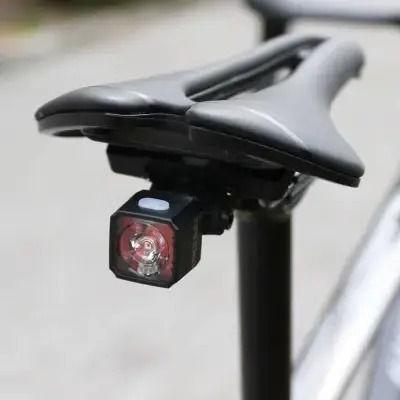 Cateye Lumină Spate Bicicletă