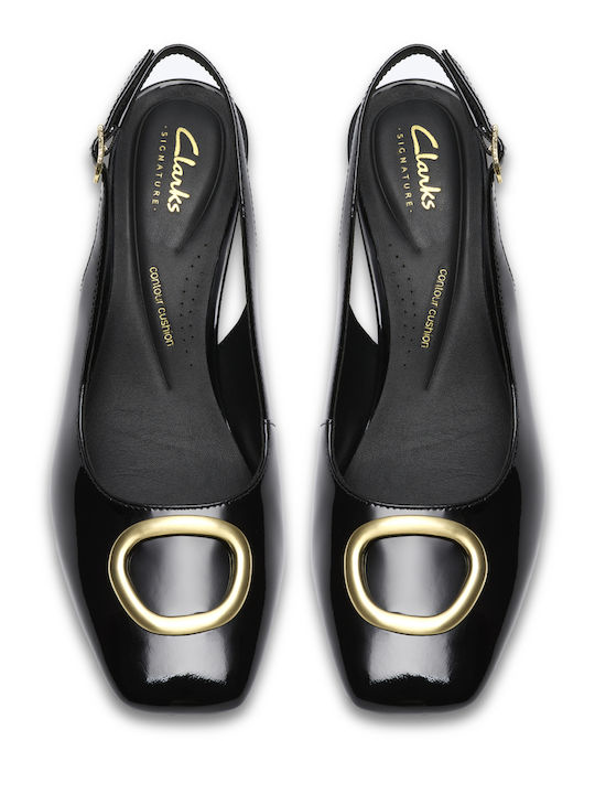 Sling Pumps aus Lackleder in Schwarz