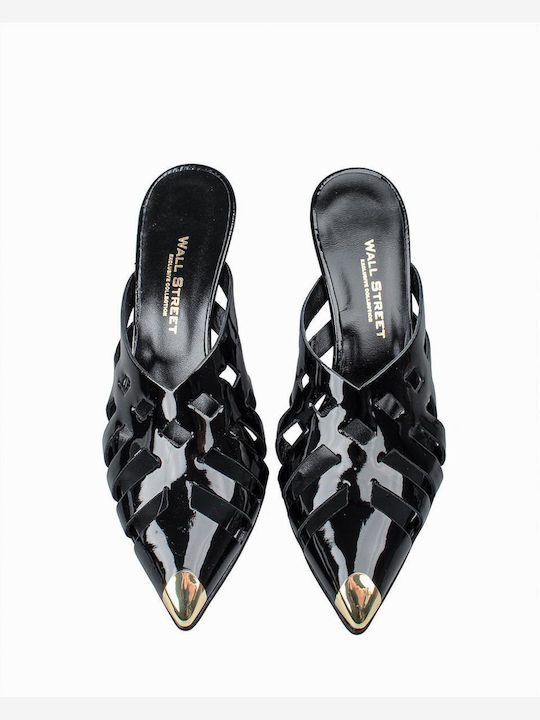 Mules With Heel In Black Colour