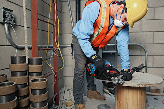 Bosch Gkm Circular Saw 18V Solo with Dust Extraction System
