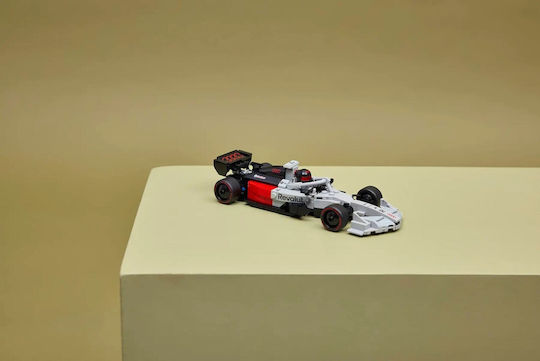 LEGO Speed Champions Audi Revolut F1® Team R26 Състезателна Кола за 10+ Години 216 Бройки