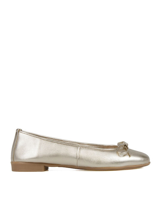 Silia D