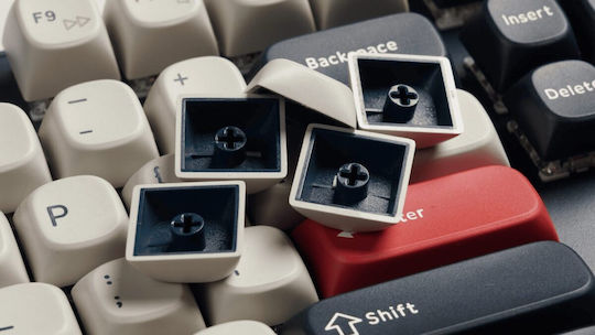 Keychron J5 QMK KJ5-H1Z Tastatură Gaming Mecanică Fără Fir cu Comutatoare Keychron Super Red și Iluminare RGB (Engleză SUA) Albastru Închis