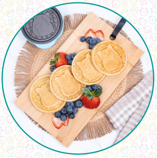 Fizz Creations Cam the Cat Waffle Maker For Round Waffles