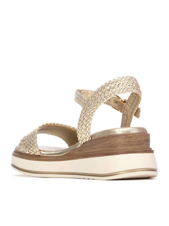 Goldene Flache Sandalen für Damen