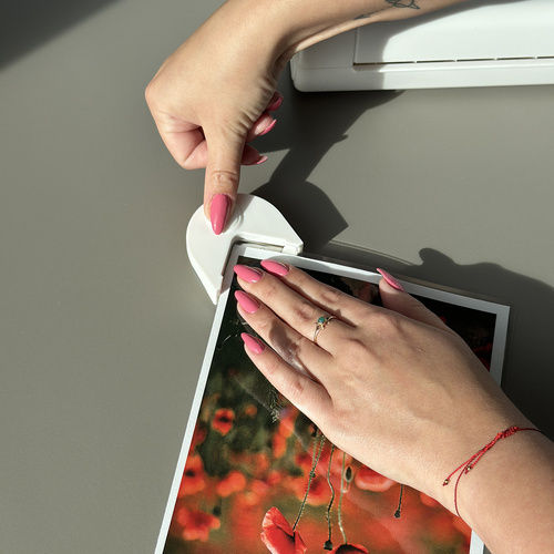 Laminator De Masă Pentru A4 80 Microni Cu Tăietor