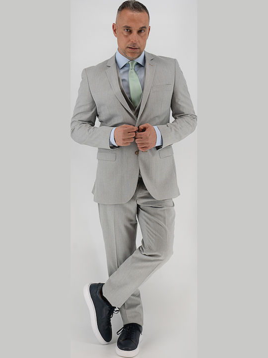 Guy Laroche