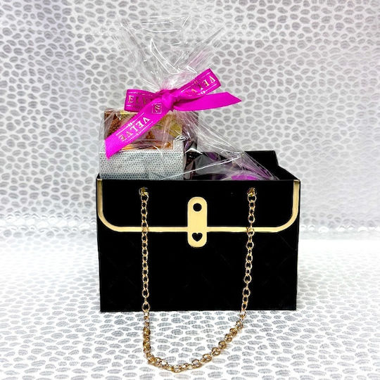 Set Cadou Oud Romance Arabic Eau de Parfum Pentru Femei 50 Ml Săpun cu Ciocolată Cutie cu Trandafiri Brosă În Portfard Tip Geantă Negru