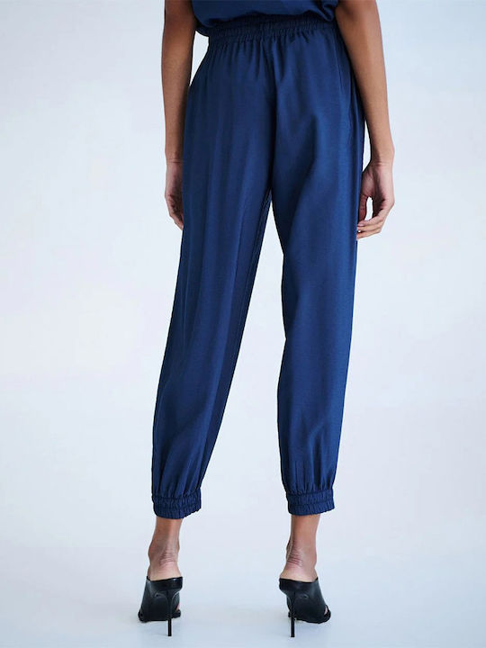 Damen Stoffhose mit Gummiband in Carrot Passform Blau