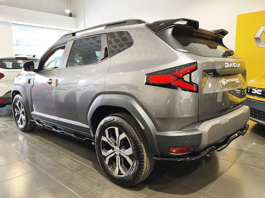 Επιπρόσθετα Μαρσπιέ Dacia Duster Mk3