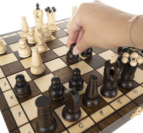 Schach Spielfiguren Braun / Schwarz 2cm