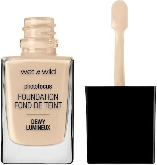 Wet n Wild Photo Focus Foundation Dewy 519 Soft Ivory 30ml