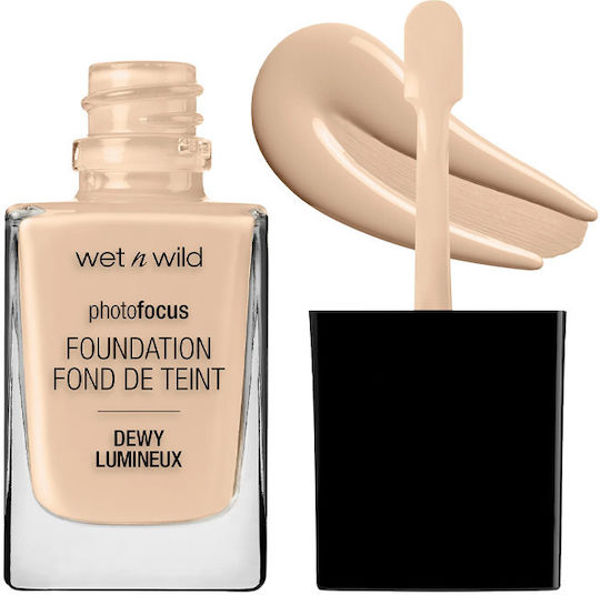 Wet n Wild Photo Focus Foundation Dewy 519 Soft Ivory 30ml