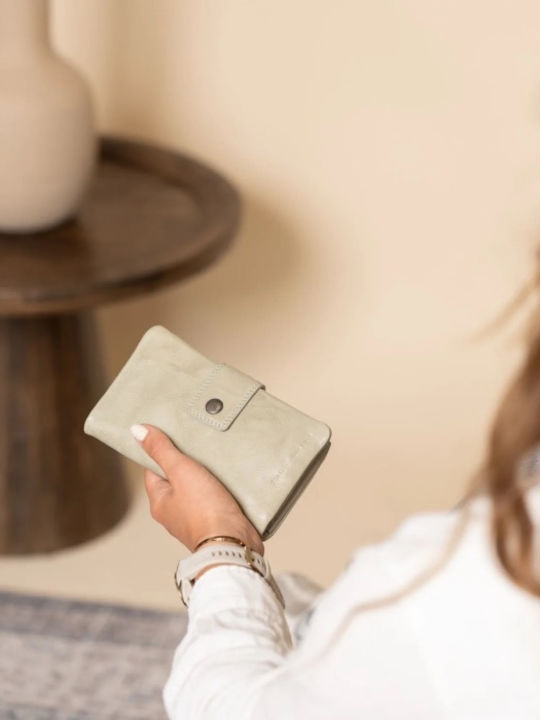 Small Leather Women's Wallet Beige