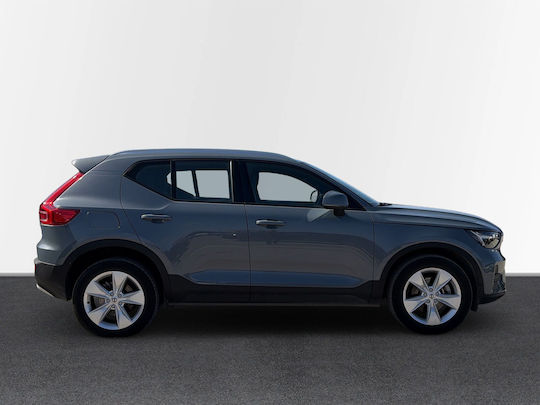 Volvo XC40 MHEV B3 2.0 AT Core '22