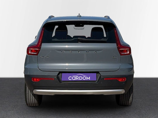 Volvo XC40 MHEV B3 2.0 AT Core '22
