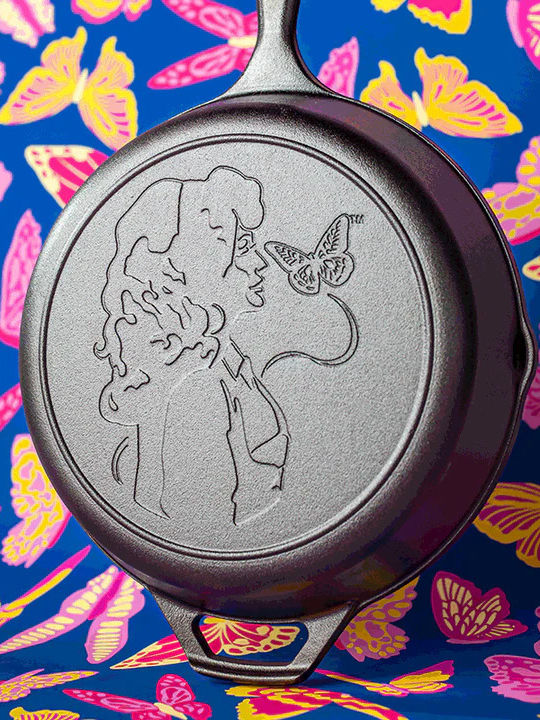 Lodge Cast Iron Pan with Lid with Non-Stick Coating 26cm