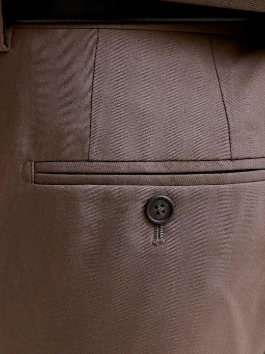 Men's Suit with Slim Fit Brown
