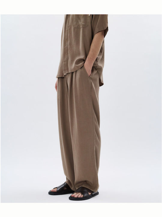 Pantaloni în Fit Relaxed Camel