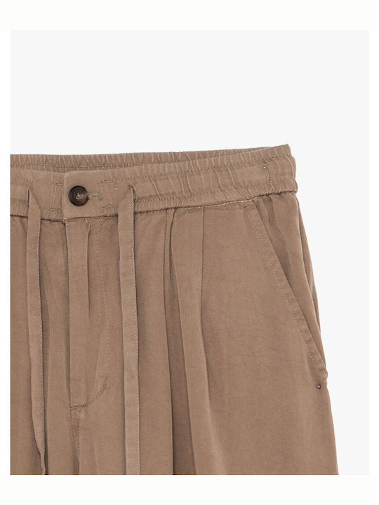 Pantaloni în Fit Relaxed Camel