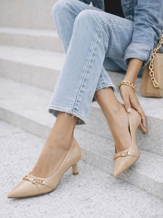 Pointed Toe Patent Leather Heels With Medium Beige Heel