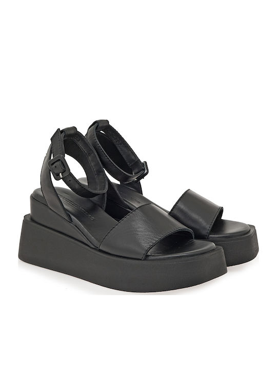 Tsakiris Mallas