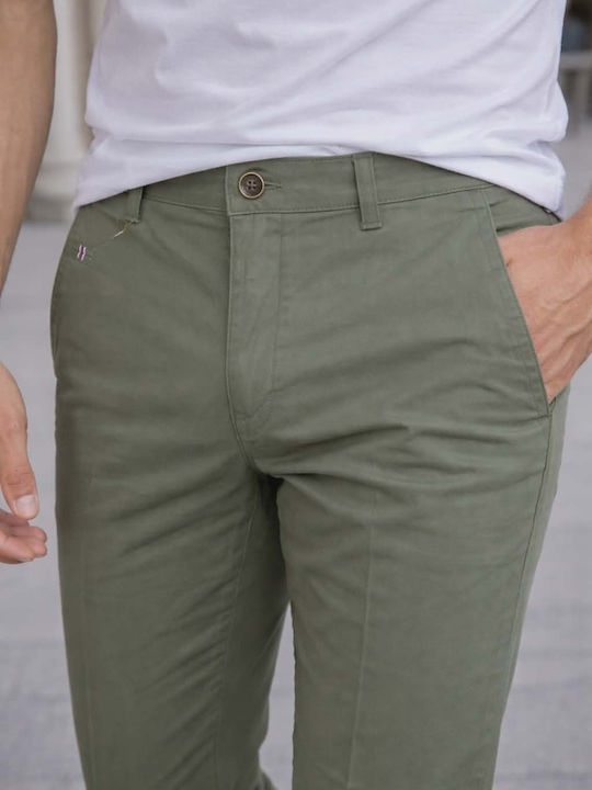 Chino Trousers in Slim Fit Green