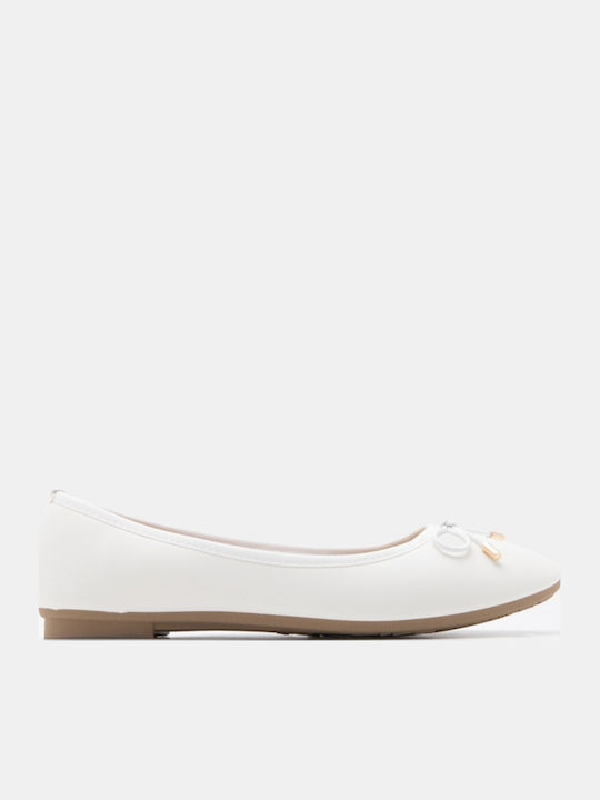 Women's Pointed Toe Ballerina Shoes In White Colour
