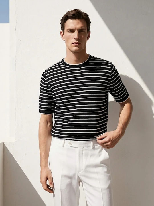 Tricou Albastru Cu Dungi