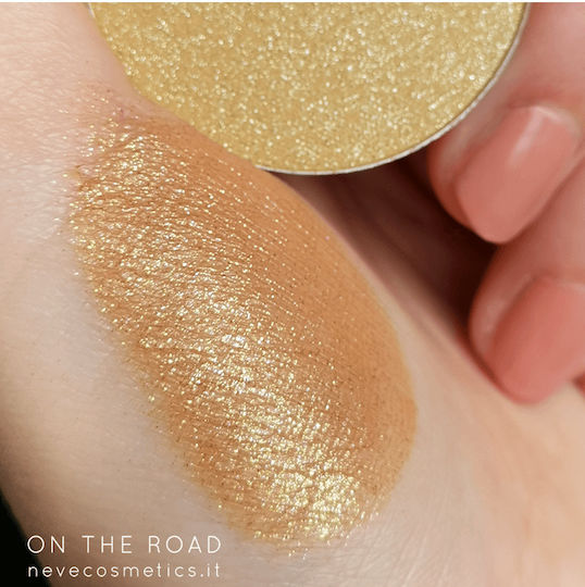 Neve Neve Eye Shadow Matte in Pressed Powder Form with Yellow Colour