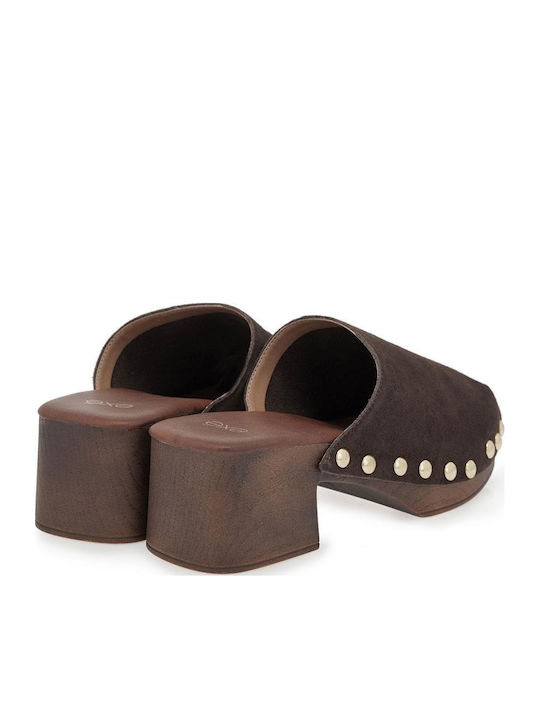 Mules With Heel In Brown Colour